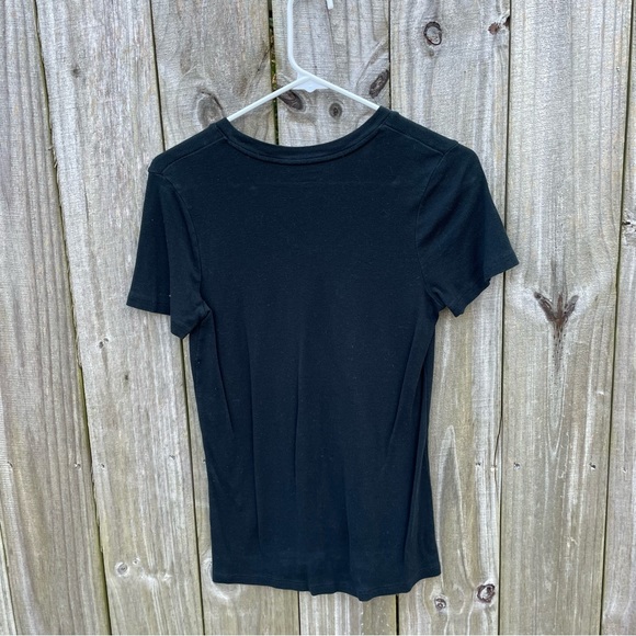 Women’s Merona V Neck Short Sleeve Top - Picture 2 of 3